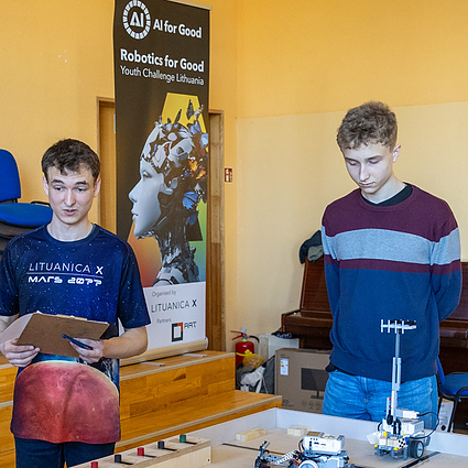 Lietuvoje surengtos pasaulinės robotikos varžybos „Robotics for Good Youth Challenge“ ir pasaulinės dronų varžybos „Aerial Drone Competition“