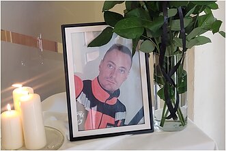 Nužudytas GMP darbuotojas Mantas S. pagerbtas savo darbe