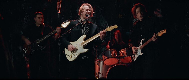 „Down Up Stairs“