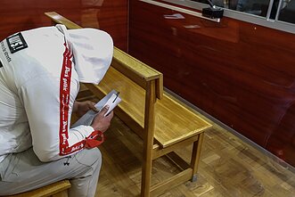 Į teismą atvežtas pirmasis įtariamasis dėl paramediko nužudymo