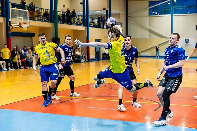 Kelialapį į rankinio lygos pusfinalį lėmė aidint finalinei sirenai pelnytas įvartis