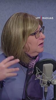 Sausio 13-ąją Niujorke prisiminusi diplomato anūkė: per naktį padarėm plakatus protestui