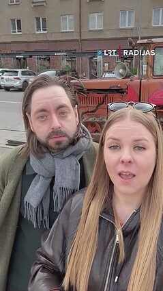 Kaip buldozeris tapo simboliu kalboje ir nepamainomu įrankiu ekonomikoje?