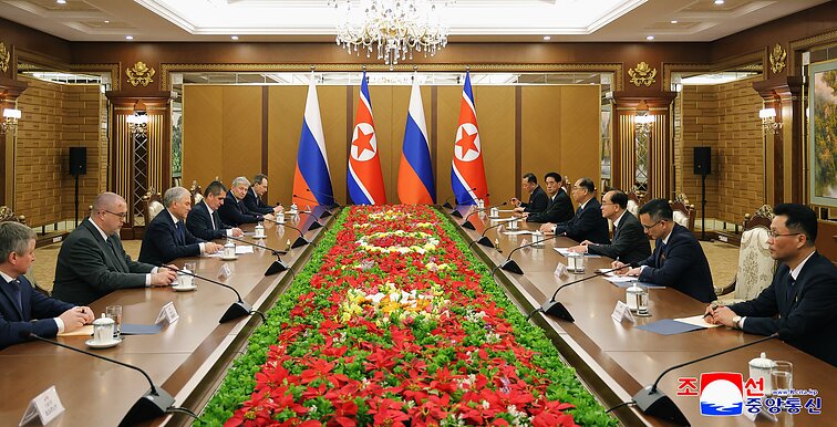 Rusijos parlamentarų vizitas Šiaurės Korėjoje