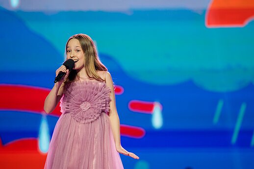 „Dainų dainelėje“ – ypatingos muzikinės staigmenos ir nelengva užduotis komisijai