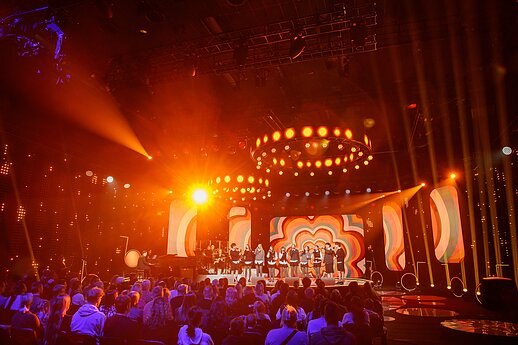 „Dainų dainelėje“ – ypatingos muzikinės staigmenos ir nelengva užduotis komisijai