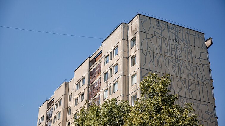 Ukrainiečių šeimos atsidūrė nežinioje: „Litgrid“ netikėtai nutraukė žadėtą paramą