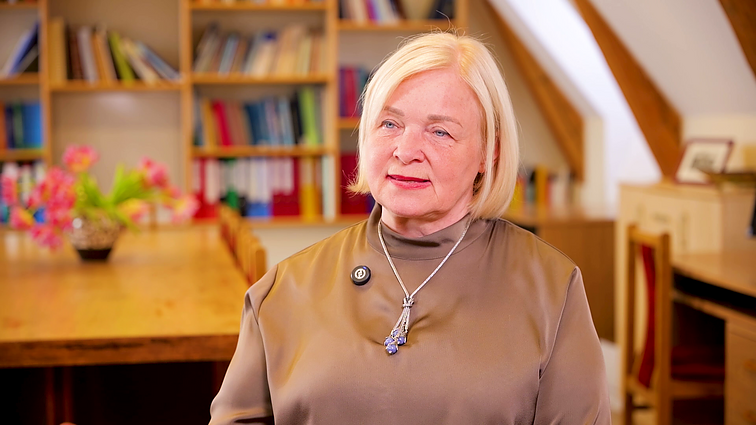 Valstybės šeimos politiką kritikuojanti profesorė: reikia ne liepti ar barti, o tartis