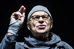 Vytautas Anužis – Sokratas. „Platonas. Dialogai“. Režisierius Motiejus Ivanauskas, LNDT, 2020 Vytautas Anužis – Sokratas. „Platonas. Dialogai“. Režisierius Motiejus Ivanauskas, LNDT, 2020