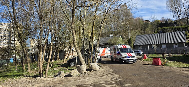 Narkotikų vartojimas prie vaikų aikštelės: sostinės gyventojai baiminasi dėl saugumo