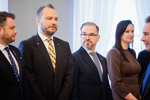 Kapčiamiesčio karinio poligono steigimo dokumentų pasirašymas