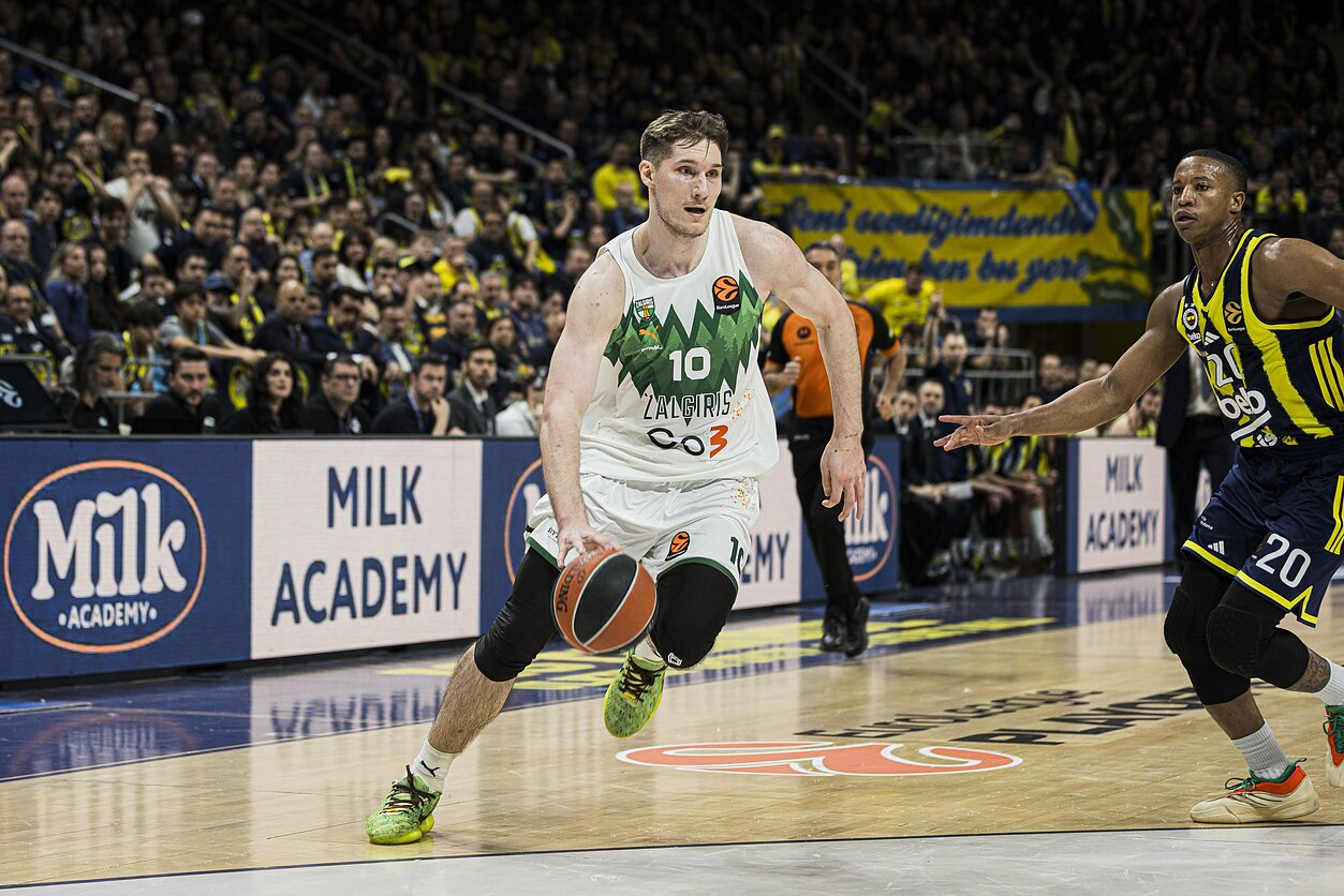 Ąžuolas Tubelis. Eurolygos ketvirtfinalis: Stambulo „Fenerbahče“ – Kauno „Žalgiris“