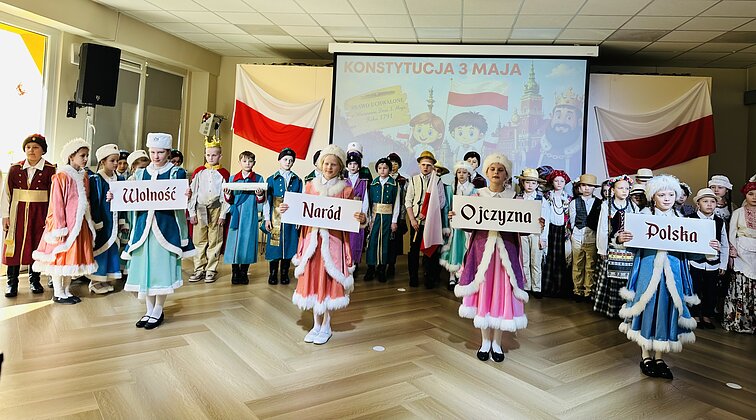 Obchody Konstytucji 3 Maja w Szkole-przedszolu Wilia