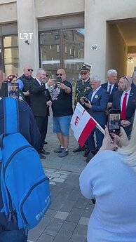 Skandalingasis lenkų politikas Braunas dalyvavauja Lietuvos lenkų parade Vilniuje