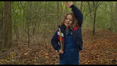 Kadras iš filmo „Mano mažytė mama“ („Petite Maman“, 2021)
