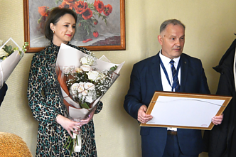 Sveikinimai deimantines vestuves atšventusiai tiltagališkių šeimai