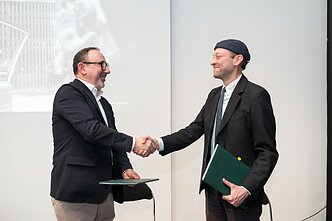 Sutarties pasirašymo akimirka