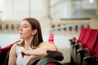 Lion Ceccah aplankė ypatingą Vienos vietą: čia baletą šoka žirgai