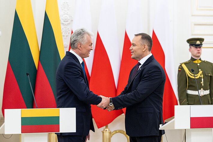 Gitanas Nausėda i Karol Nawrocki