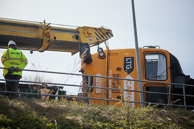 Traukinių avarijų detalės: vienur kalta lūžusi važiuoklė, kitoje – žmogiška klaida