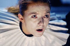 Rasa Samuolytė – Ofelija spektaklyje „Hamletas“ Rasa Samuolytė – Ofelija spektaklyje „Hamletas“