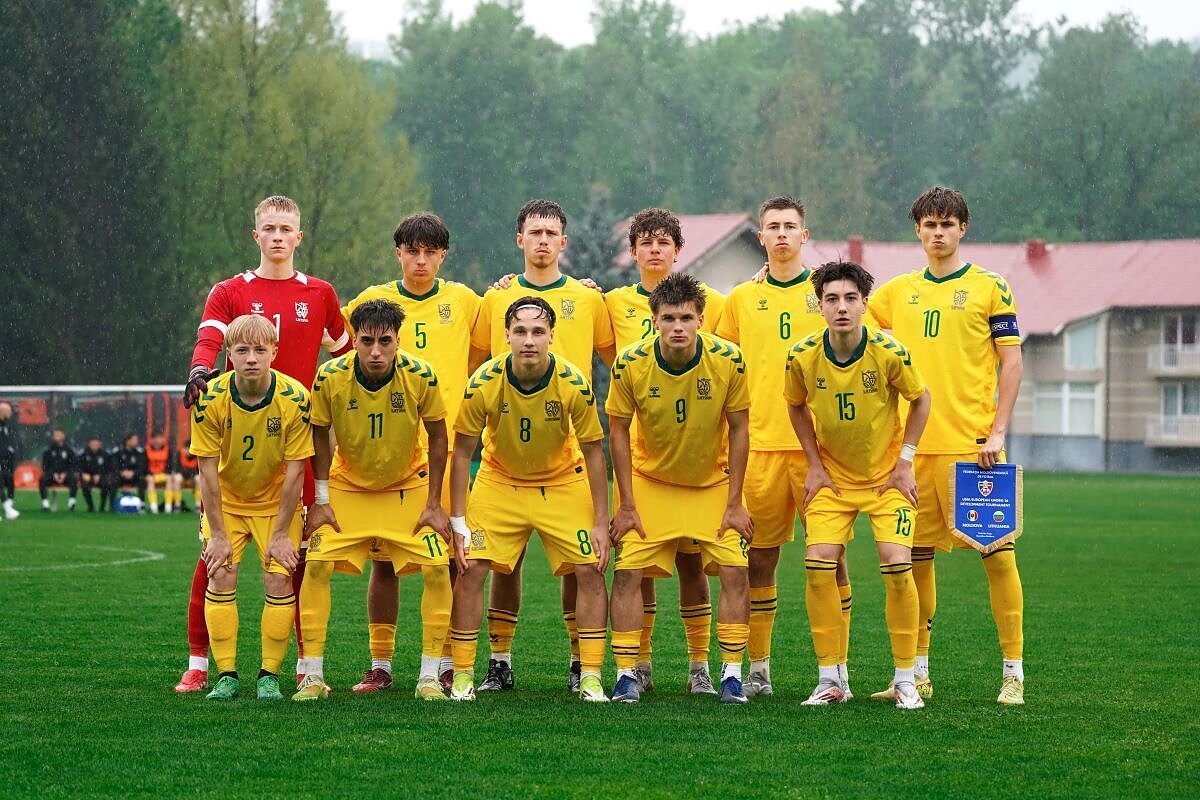 Lietuvos U16 vaikinų futbolo rinktinė