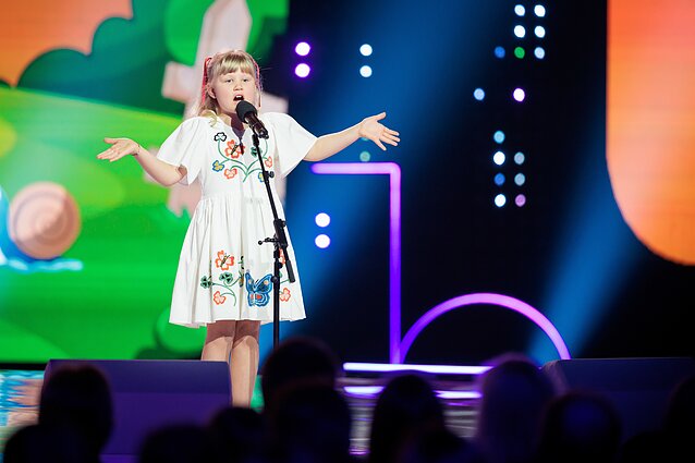„Dainų dainelė“ „Dainų dainelė“