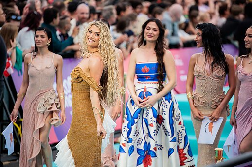 Oficialiai atidaryta 70-oji „Eurovizija“