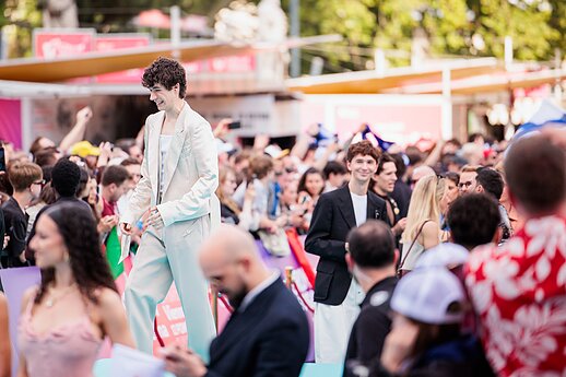 Oficialiai atidaryta 70-oji „Eurovizija“