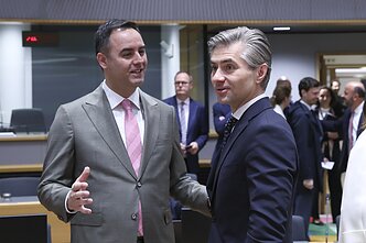 Kęstutis Budrys (dešinėje) Kęstutis Budrys (dešinėje)