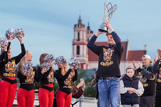 Vilniaus „Ryto“ sutiktuvės prie Baltojo tilto