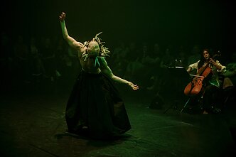 Spektaklis „Metų laikai“ 