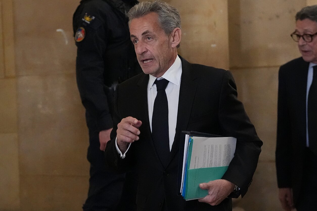 Nicolasas Sarkozy 