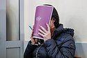 Justina Gaigalaitė atvežta į Panevėžio apygardos teismą