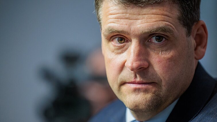 Į Seimą po kratos namuose atvykęs Žemaitaitis: partijos būstinėje nieko negalėjo rasti