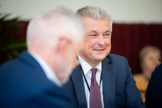 Uždarame socialdemokratų frakcijos posėdyje pakviestas Kęstutis Budrys