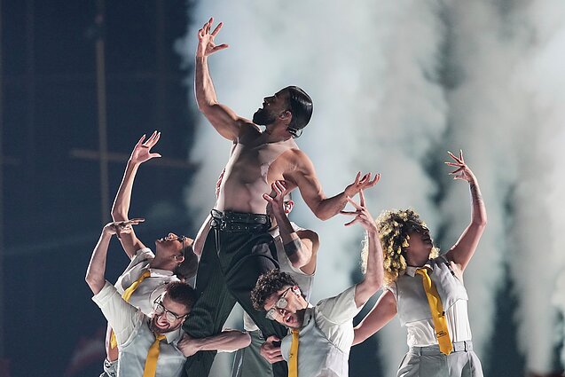 Eurovizija 2026. II pusfinalis. Armėnija. Simon – „Paloma Rumba“