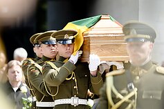 Į paskutinę kelionę išlydėtas Zenonas Juknevičius Į paskutinę kelionę išlydėtas Zenonas Juknevičius