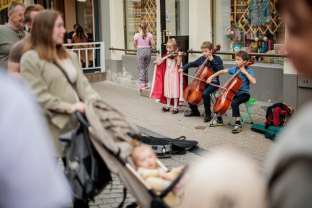 Vilniaus gatves užliejo garsai: prasidėjo 20-oji gatvės muzikos diena 
