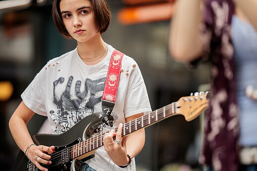 Vilniaus gatves užliejo garsai: prasidėjo 20-oji gatvės muzikos diena