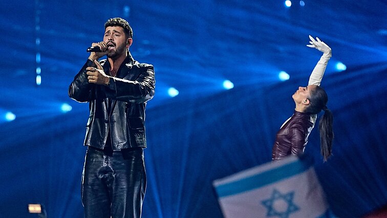 Eurovizija 2026. Finalas. Izraelis. Noamas Bettanas – „Michelle“ Eurovizija 2026. Finalas. Izraelis. Noamas Bettanas – „Michelle“