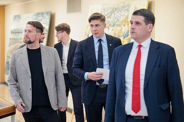 Socialdemokratai delsia, o skandalai kaupiasi: kiek kainuos partnerystė su „aušriečiais“?
