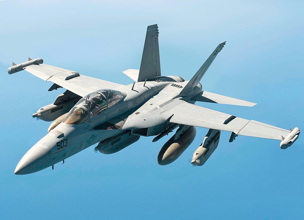 EA-18 EA-18