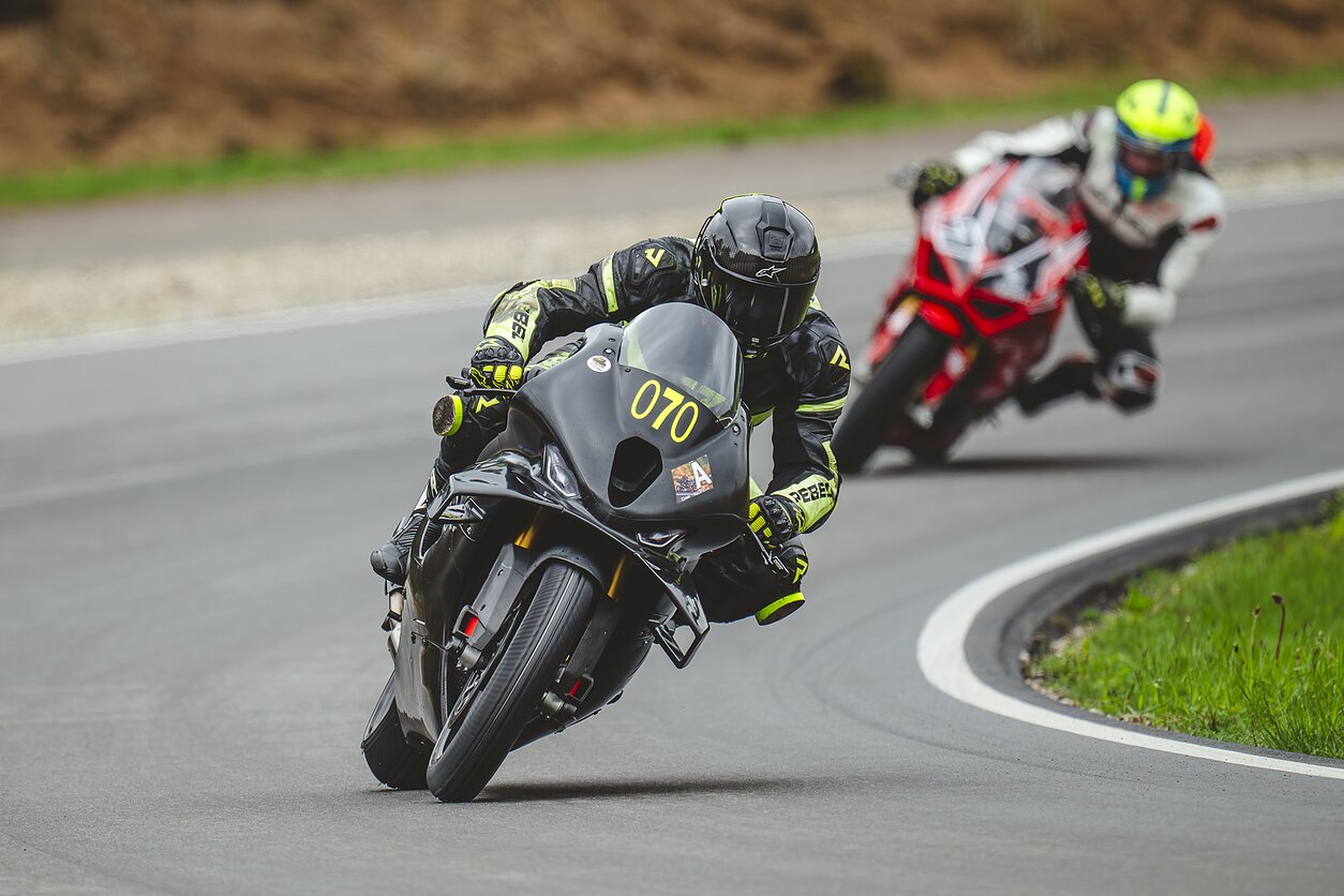 Nemuno žiede prasidėjo Baltijos šalių ir Lietuvos plento žiedo motociklų čempionatas Nemuno žiede prasidėjo Baltijos šalių ir Lietuvos plento žiedo motociklų čempionatas
