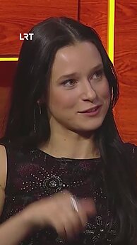 Socialinių tinklų žvaigždė Rūta Ašvydytė išbandė jėgas suvirinimo kursuose