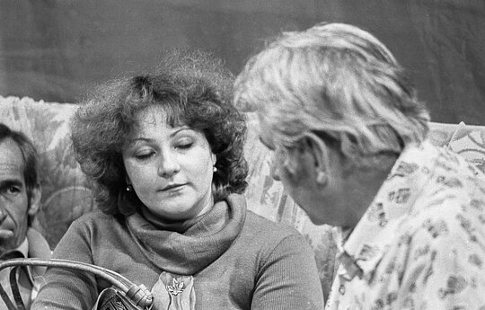 Operatorius Gintautas Dapkus, kostiumų dailininkė Daiva Vitkienė ir režisierius Mamertas Karklelis. 1981 m. 