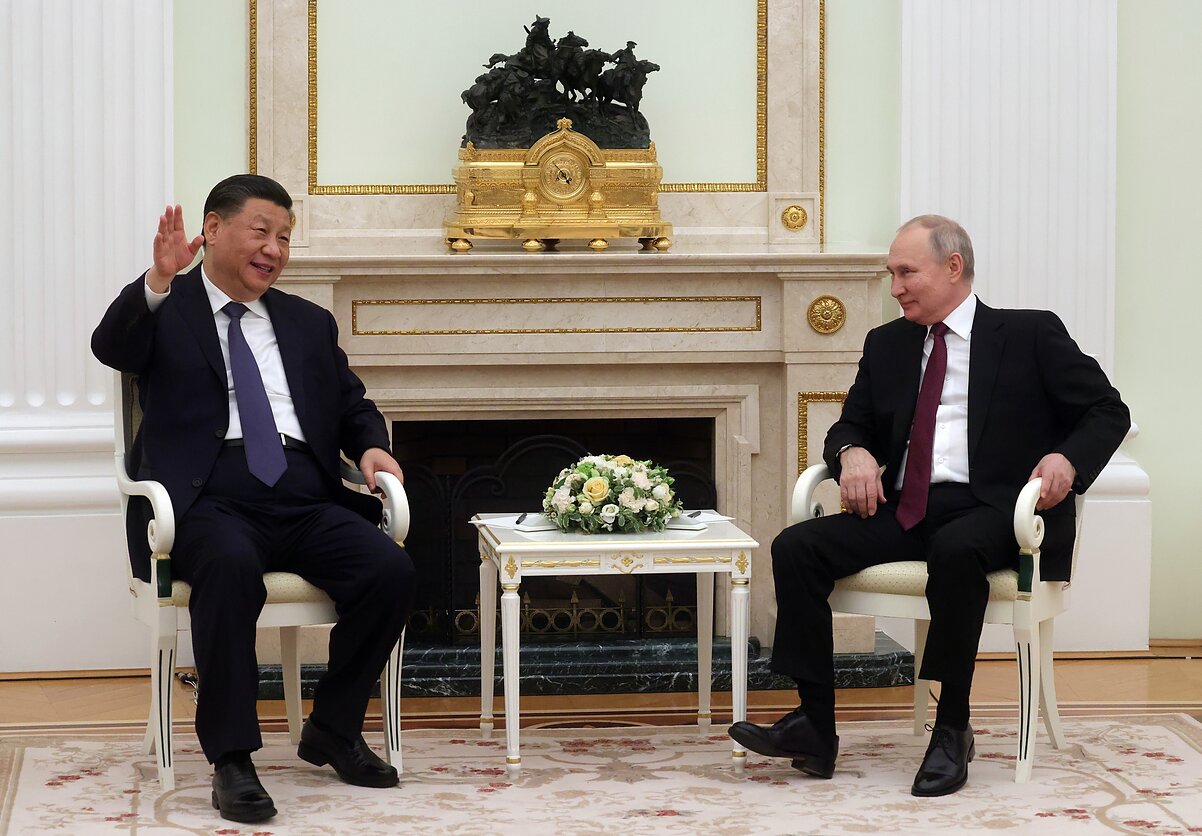 Xi Jinpingas ir Vladimiras Putinas Xi Jinpingas ir Vladimiras Putinas