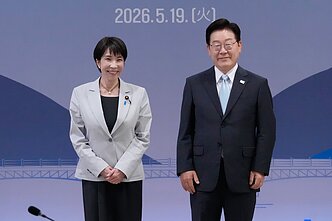Lee Jae-myungo ir Sanae Takaichi susitikimas