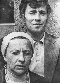 Regina Varnaitė, Viktoras Valašinas. 1982 m. 