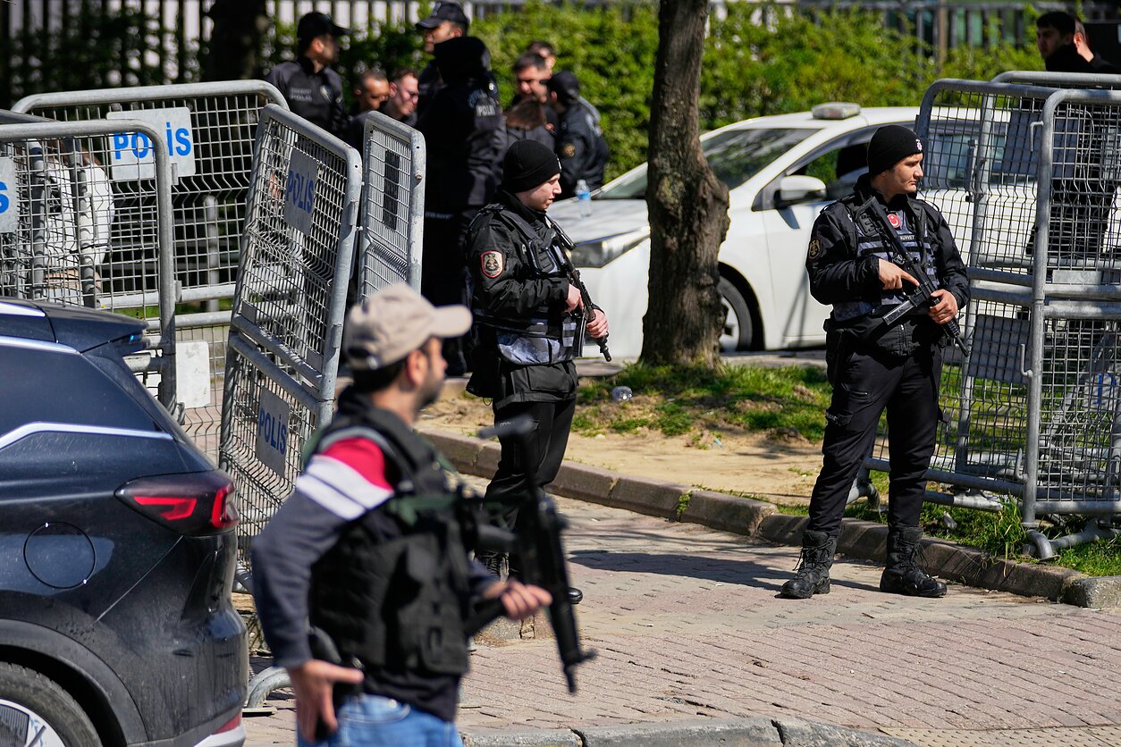 Turkijos policija / Asociatyvi Turkijos policija / Asociatyvi